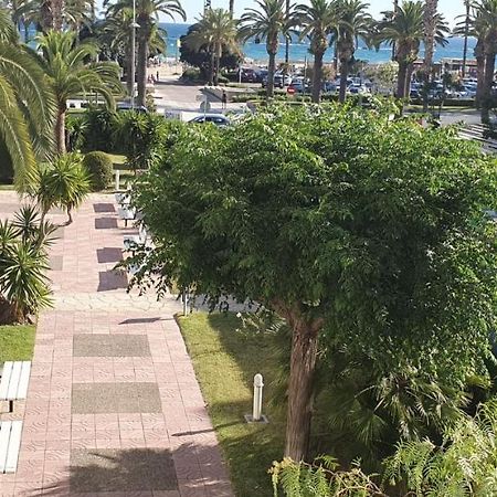 Encantadora Vivienda En El Paseo Maritimo De Salou Buitenkant foto