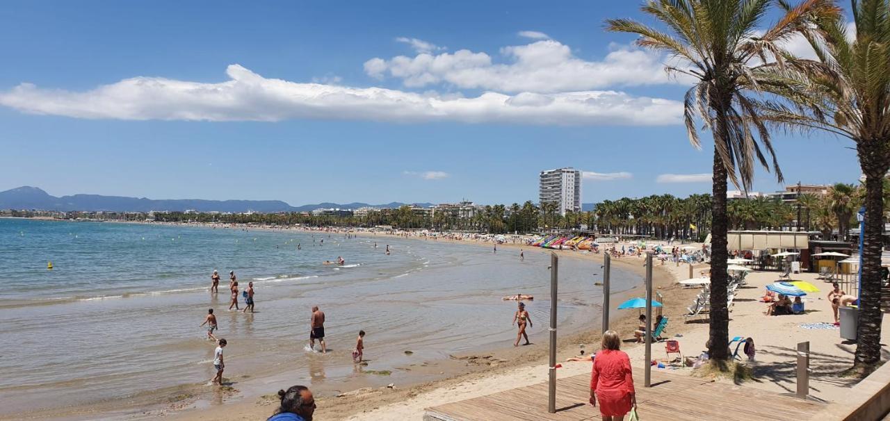 Encantadora Vivienda En El Paseo Maritimo De Salou Buitenkant foto
